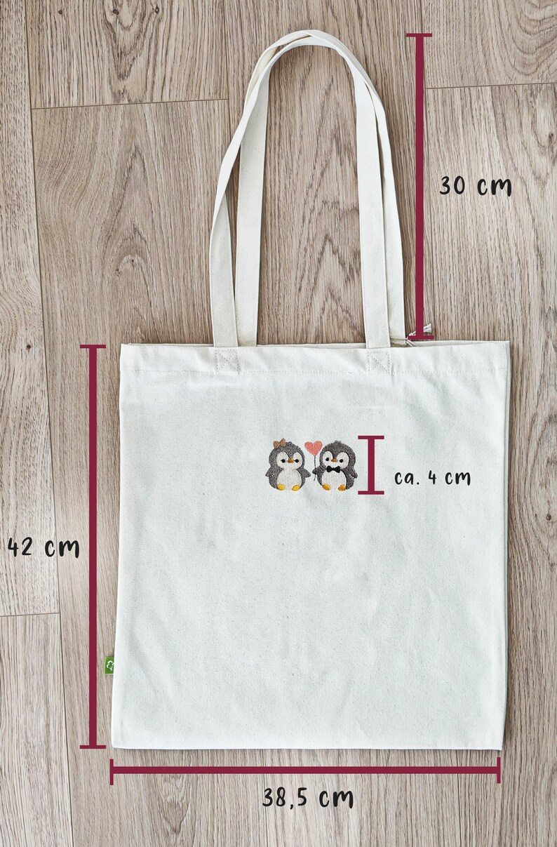 Pinguin Tasche bestickt / Geschenk für Freundin & Tierliebhaber / Liebe Geschenk / Stofftasche Herz / Paar Geschenk / Geburtstag Freundin imagen 12