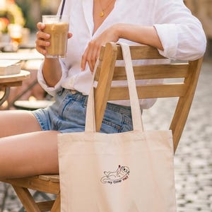 Geschenk für Weinliebhaber / Otter Tasche bestickt / Tasche lustig / Stofftasche Otter / Geburstag Geschenk Freundin & Tierliebhaber imagen 7