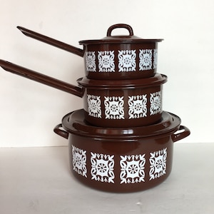 Mid Century Polish Enamel Cooking Pot Set: Brown Floral Tile Design