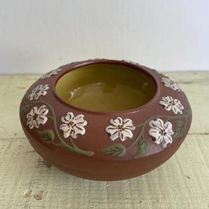 Pigeon Forge Low Vase with Dogwood and Yellow Green Signed Studio Pottery