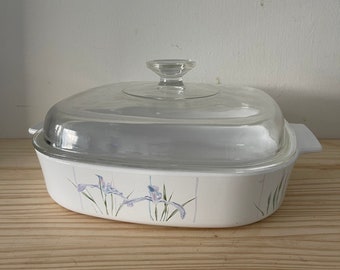Corning Ware Shadow Iris Shallow 2.5 Liter Casserole Dish 9.5 Inch Square A 10 B with Pyrex Lid 1980’s Floral Cooking Baking Kitchenware