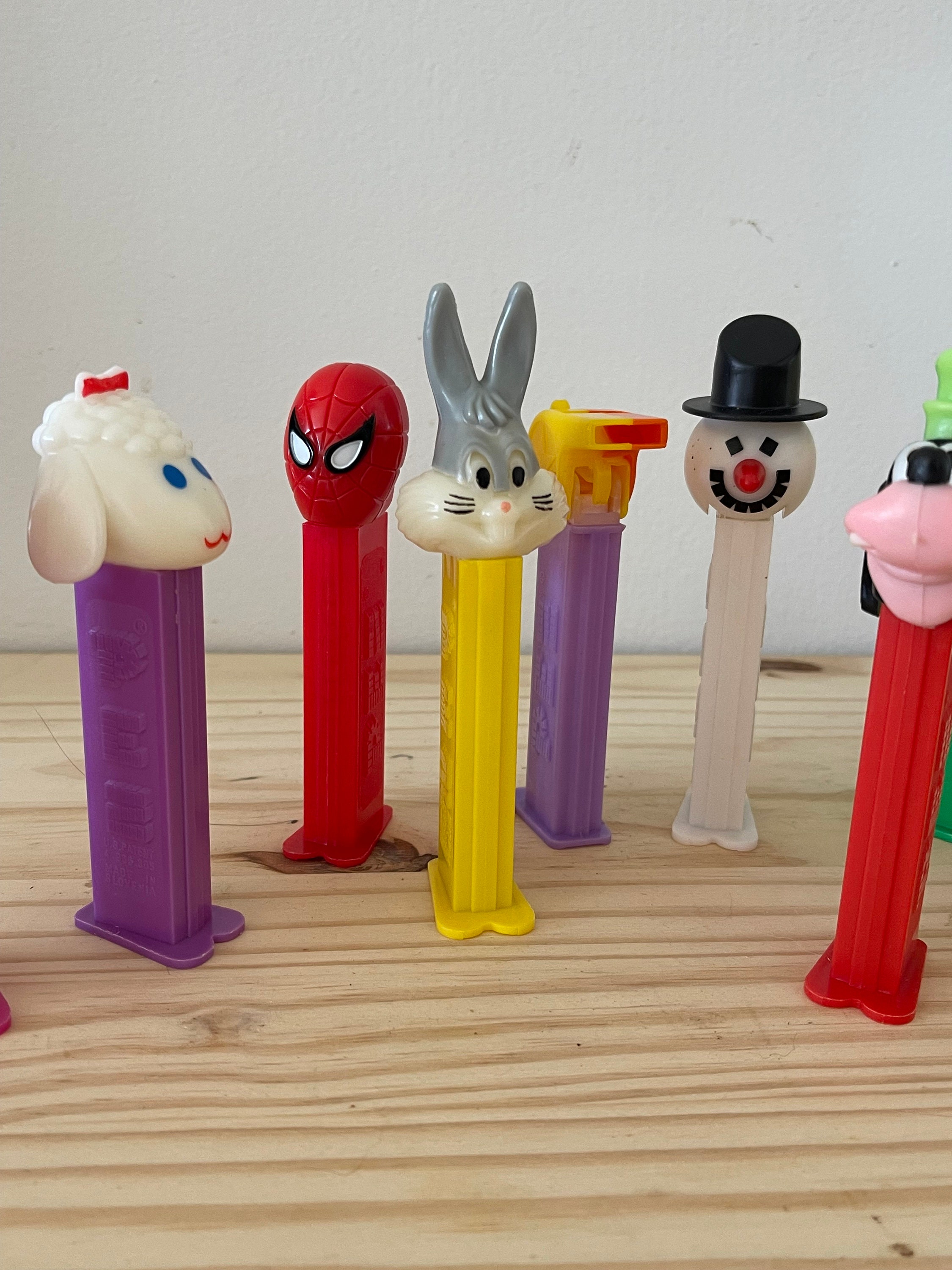 PEZ Dispenser Lot Instant Vintage Collection Retro Candy Fun Toy