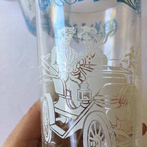 Horseless Carriage Model T Blue and White Drinking Glasses Set of Four Bild 3