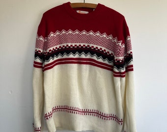 1970’s Vintage Mens Sweater Indian Brand Sportswear Acrylic Pullover Large 46 Inch Chest