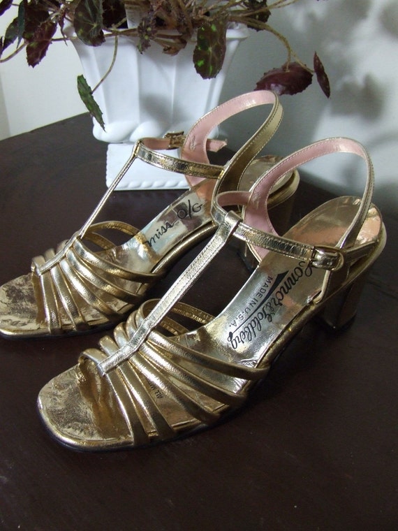 Items similar to Sandals Shiny Gold Vintage Sandals T Strap Strappy Heels Size 5 1/2 on Etsy