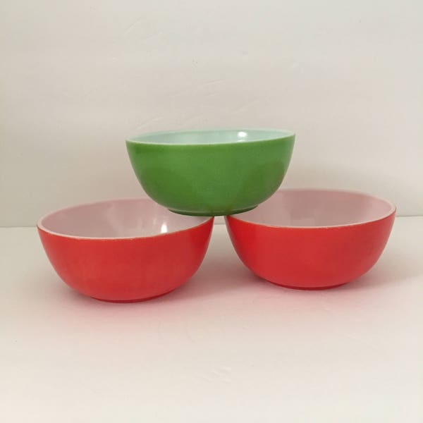 Trio Platonite Bowls in Holiday Colors Red and Green Small Snack Bowls Chip and Dip