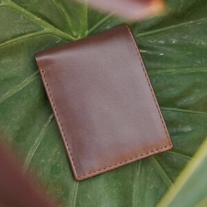 Cartera de cuero hecha a mano: tarjetero RFID plegable y delgado