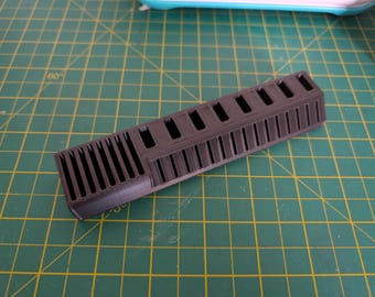 Micro-SD- und USB-Halterung