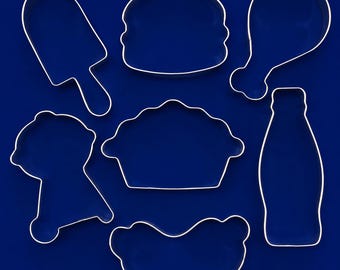 Set of 7 Picnic Metal Cookie Cutters #NAPICNICSET