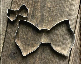 Set of 2 Bow Tie Metal Cookie Cutters #NAWK207