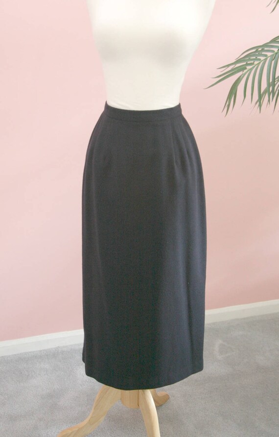 Navy Blue Fully Lined  Skirt Size 8, Long Skirt, C