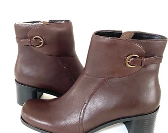 Ladies Size 6 Chocolate Brown Leather Ankle Boots