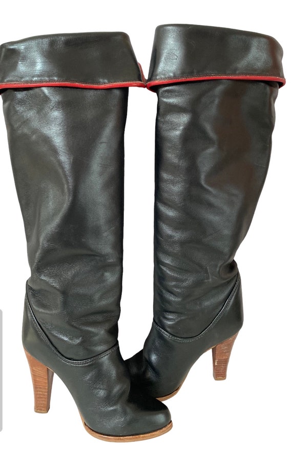 Ladies Zodiac Black and Red 6.5M Leather Knee Hig… - image 3