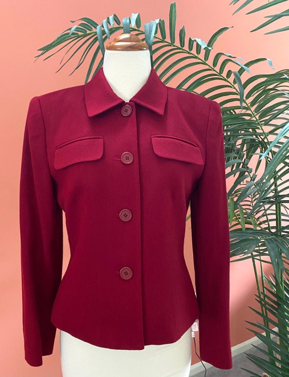 Deep Wine Red Size 4P Jones New York Crop Blazer - image 5