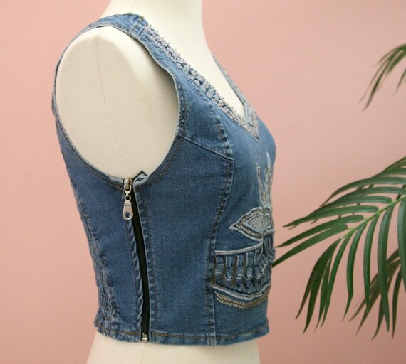 Sequined Embellished Short Denim Vest With Side Z… - image 3
