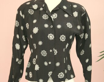 Ladies Black and Ivory  Long Sleeve Blouse Circa 1980's