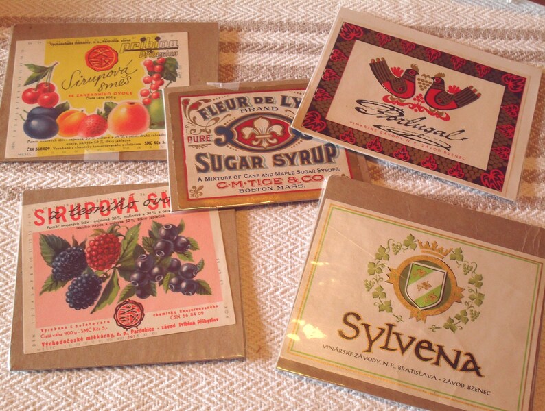 4 Vintage Wine Bottle and 1 Sugar Syrup Jar Labels