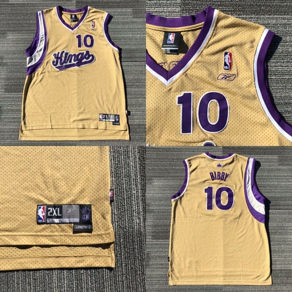 sacramento kings gold jersey