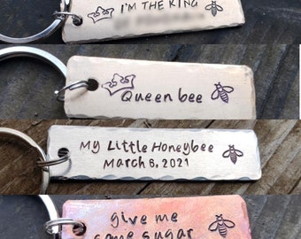 Custom text bee keychains, honey bee, bumblebee