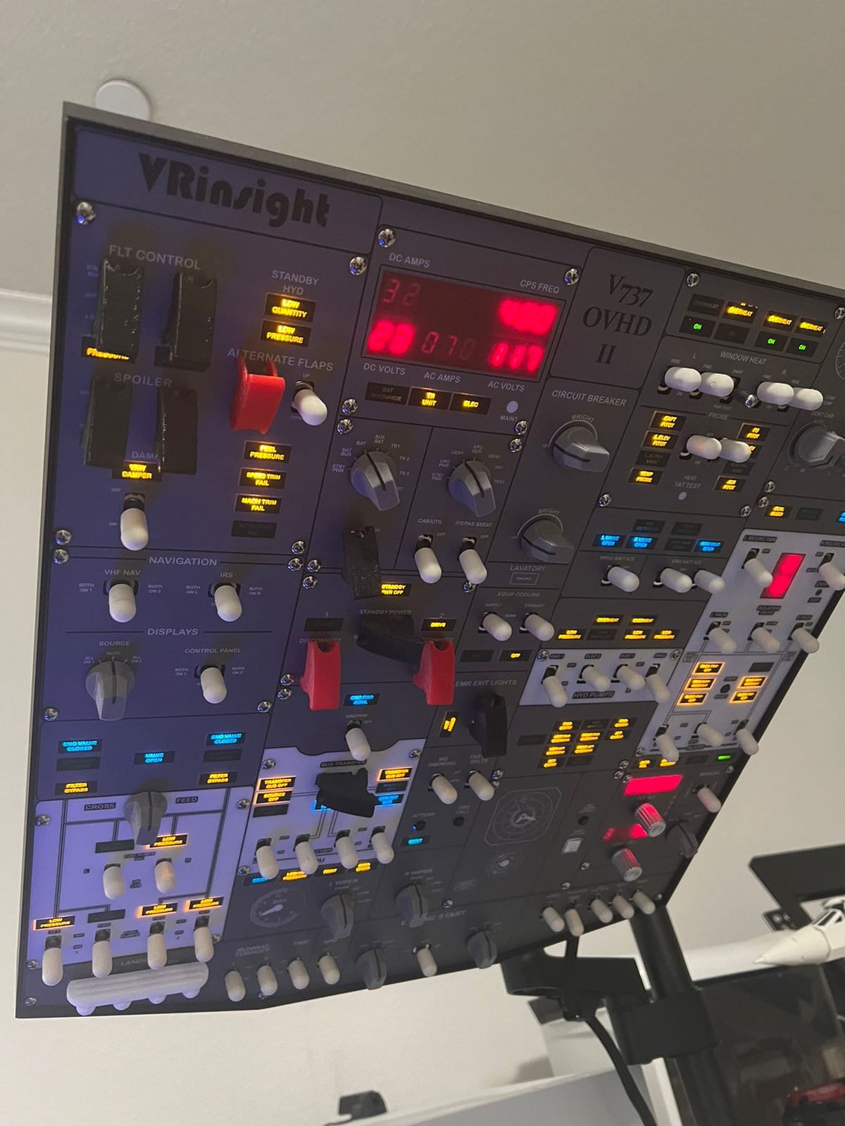 要修理】VRinsight B737 オーバーヘッドパネル（簡易版）ジャンク 要