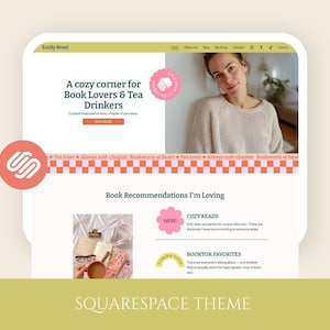 Può includere: Un'interfaccia di sito web per Emily Bend che presenta un'intestazione con il testo A cozy corner for Book Lovers & Tea Drinkers, un badge circolare rosa, una fotografia di una persona con un maglione lavorato a maglia e una sezione intitolata Book Recommendations I'm Loving.