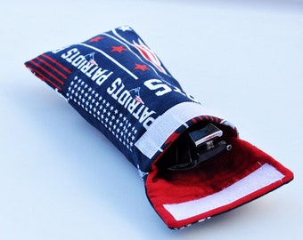 New England Patriots glasses case, sunglasses cover, eyeglass pouch, reading glasses holder, gift idea for football fans, gifts for men