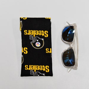 Pittsburgh Steelers glasses case, sunglasses holder, black and gold reading glasses pouch, eyeglass cover, football gift, gifts under 25 image 3