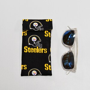 Pittsburgh Steelers glasses case, sunglasses holder, black and gold reading glasses pouch, eyeglass cover, football gift, gifts under 25 image 2