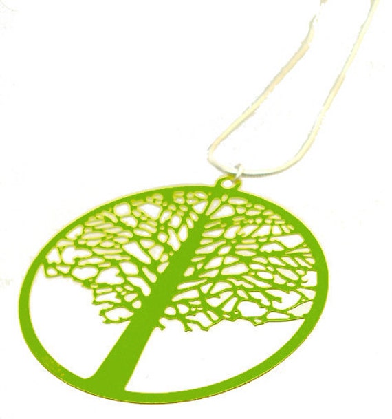 Enameled Filigree Tree Pendant in Green Apple