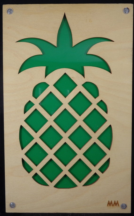 Pineapple from Plywood and Recycled Aluminum in Green