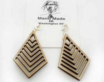 Wood Filigree points Earrings