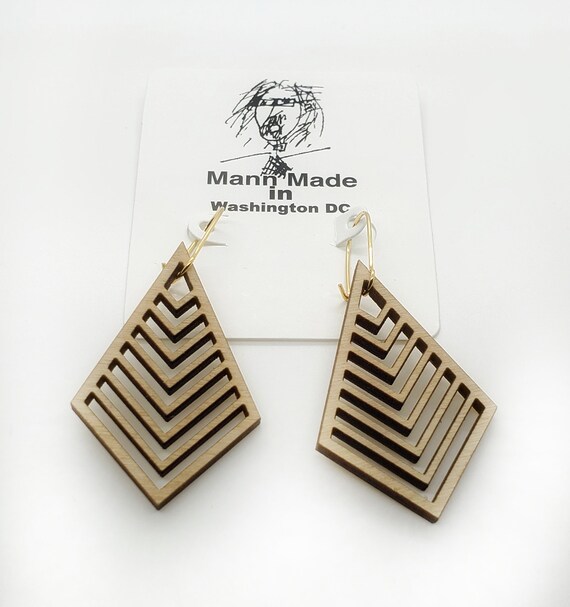 Wood Filigree points Earrings