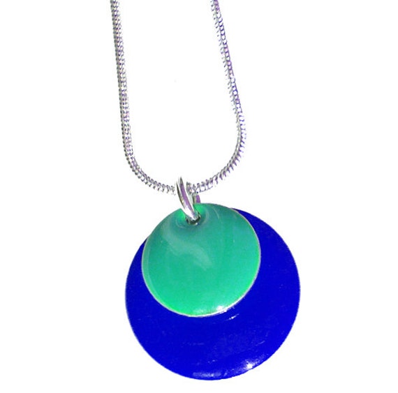 Enamel dome pendant