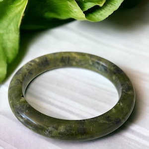 63 - 64mm Canadian Nephrite Jade Bangle | Crystal Jade Bangle | Gift for her | Gift Bangles | Crystal Bangle Bracelet | Jade Bangle Bracelet