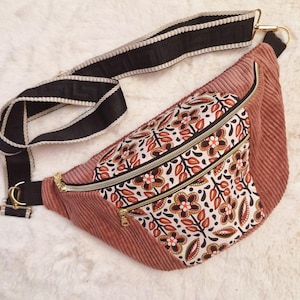 Sac banane femme rose et fleuri – velours côtelé & coton imprimé – grande banane tendance – idée cadeau fait main France
