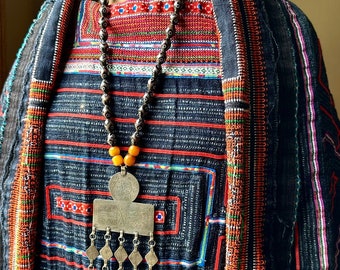 Vintage Tribal statement old vintage Berber silver pendant with prayer beaded strand