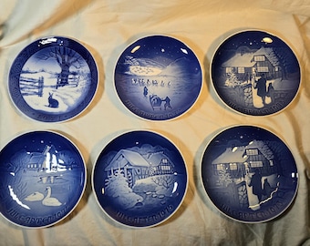 Piatti da collezione invernali blu Royal Copenhagen da 7 pollici, anni '70, Danimarca. A scelta.