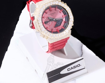 Casio G-Shock GA2100 Rotes Zifferblatt Iced Out Moissanite Mod D Farbe VVS Herrenuhr