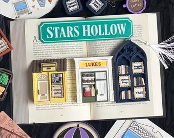 Gilmore Girls Clicker Collection 3D printed Book Shelf Clicker