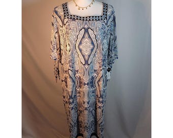 Vestido Sandra Darren para mujer, talla 2X Plus, azul, con estampado de cachemira, escote cuadrado, corte recto, media manga