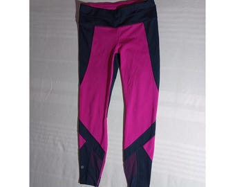 Leggings Athleta para mujer, talla pequeña, color rosa y azul marino, con bolsillos de malla en el tobillo para correr