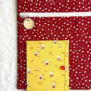 Alice Lost Stitching Project Bag : Full Fabric 14x11 and matching notion