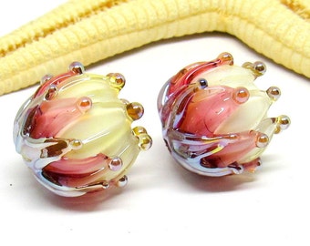 2 glass beads, blossom, 15mm, lampwork, hole 2mm