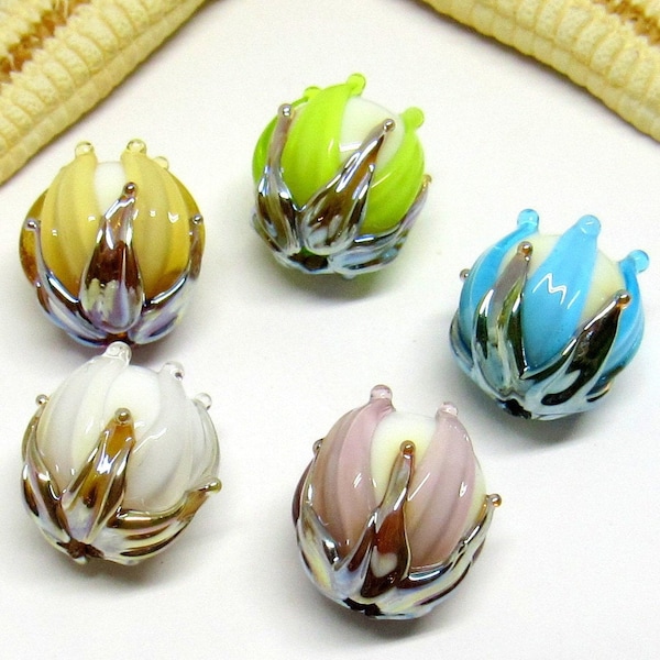 glass bead, blossom, different colors, 2 or 5pcs, 12mm, lampwork, hole 2mm, MTO