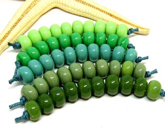 10 glassbeads, 8mm x 5mm, colorchoice; hole 2mm, lampwork, MTO