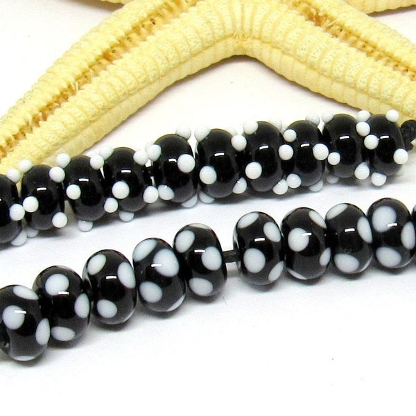 10 glassbeads SPACER, 8mmx5mm, black-white, hole 2mm, lampwork, MTO