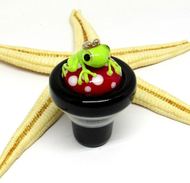ChristianeImkamp Glass Frog Bottle Stopper
