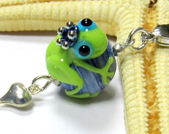 glass pendant with frog, muranoglass, lampwork, MTO