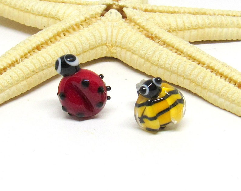 glass stud earrings, bee or ladybug with flower, lampwork, muranoglass, MTO image 9