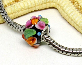 european-style bracelet bead, glass, with silver rivets and 4,5mm hole, lampwork, MTO